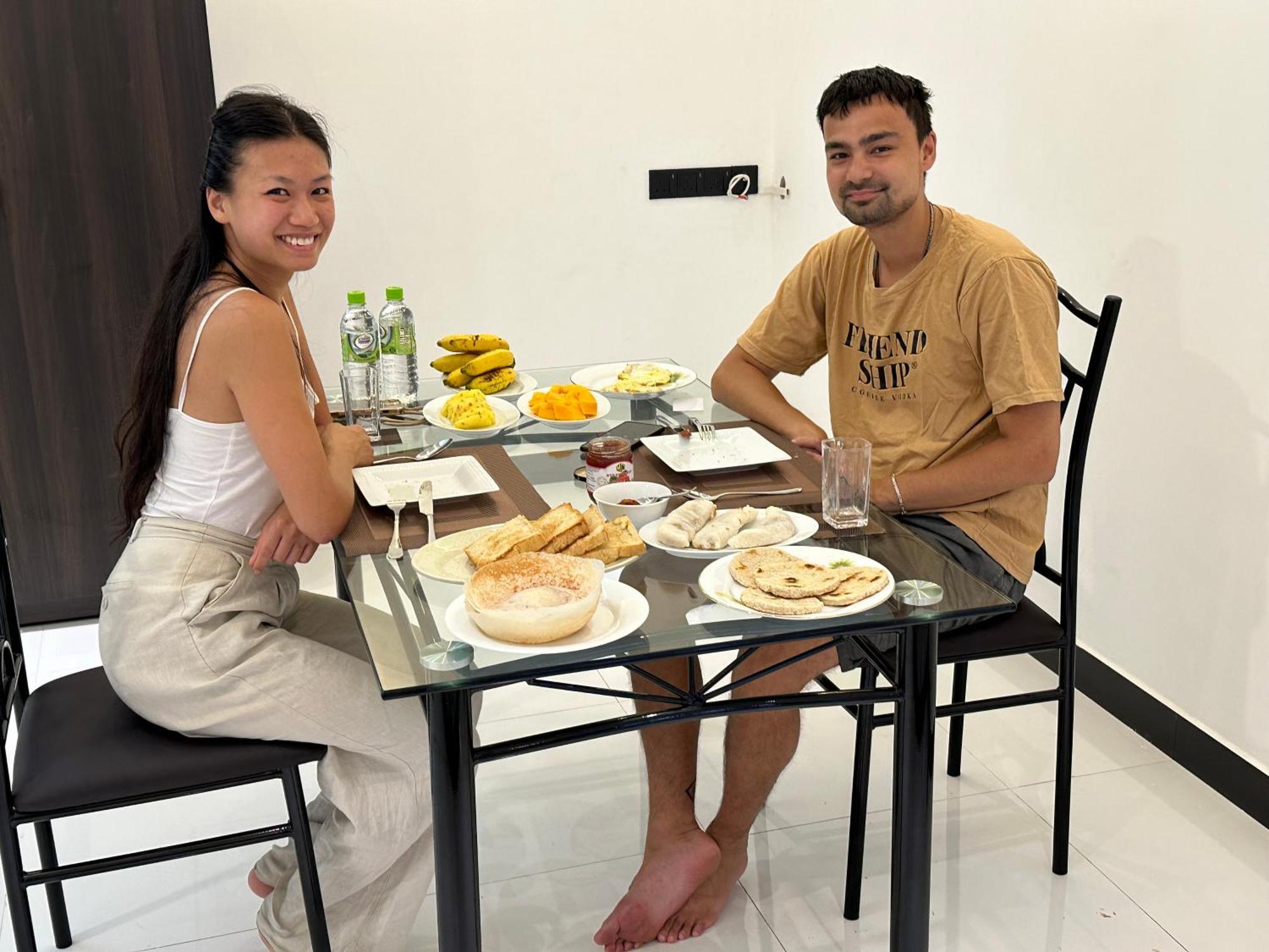 Emerald Home Stay 아누라다푸라 외부 사진