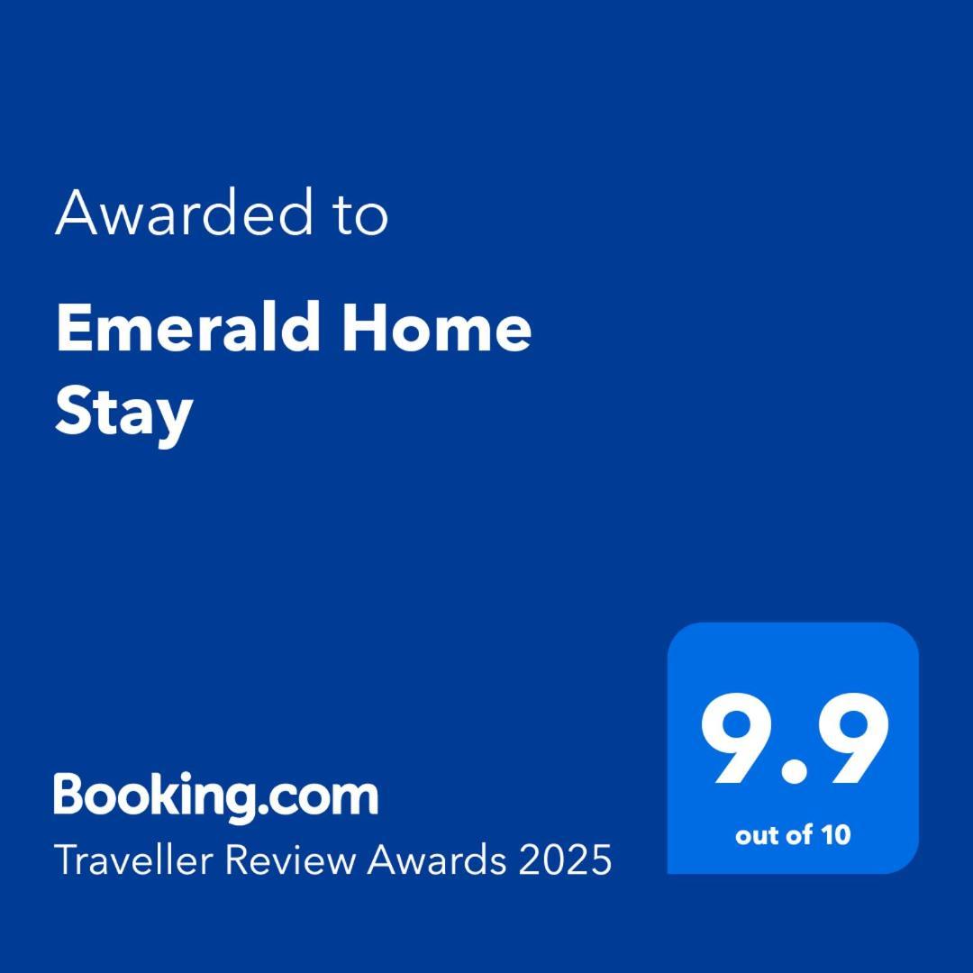 Emerald Home Stay 아누라다푸라 외부 사진